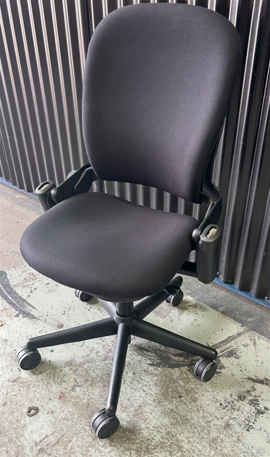 Steelcase Ergonomic Office Chair (Black) (Armless) (Sample Images Used)