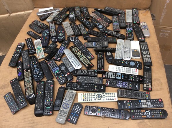 Mix Brand and Model Remote Controls Auction (0062-2578052) | Grays ...