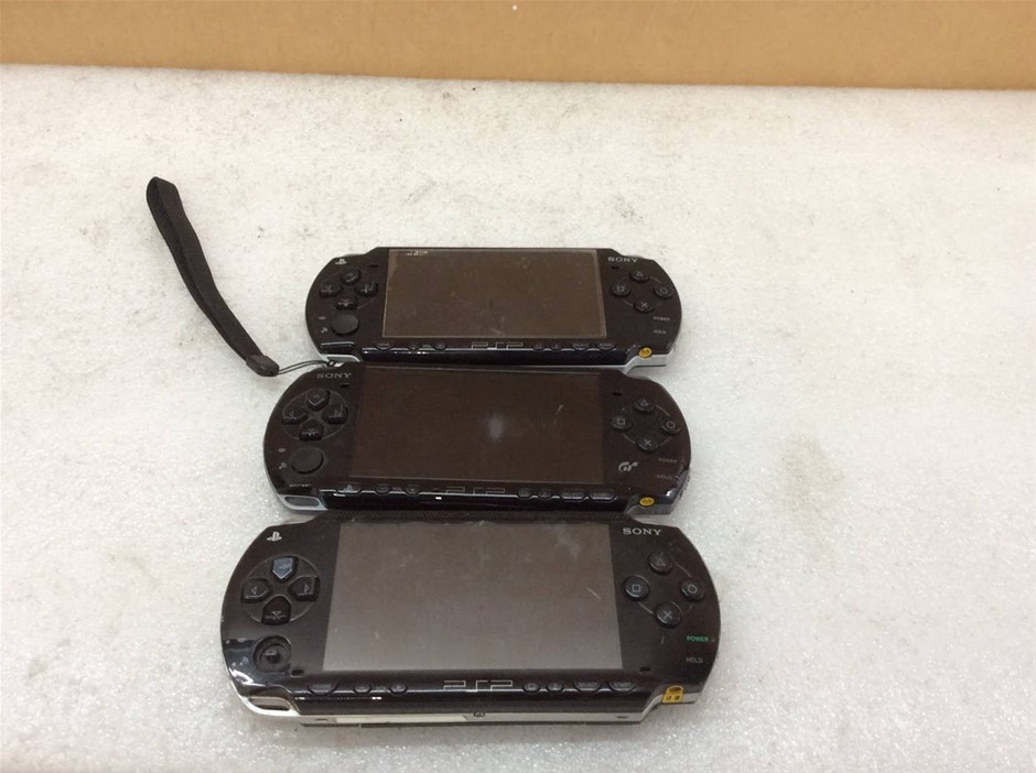 Sony PSP-3002 / PSP-2002 / PSP-1002 PlayStation Handheld Console (Lot of 3)