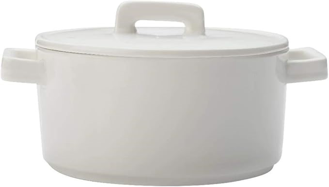 Maxwell & Williams Epicurious Round Casserole 1.3L White Gift Boxed