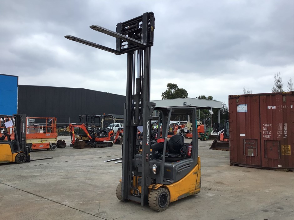 Jungheinrich EFG218K Electric 3 Wheel Counterbalance Forklift