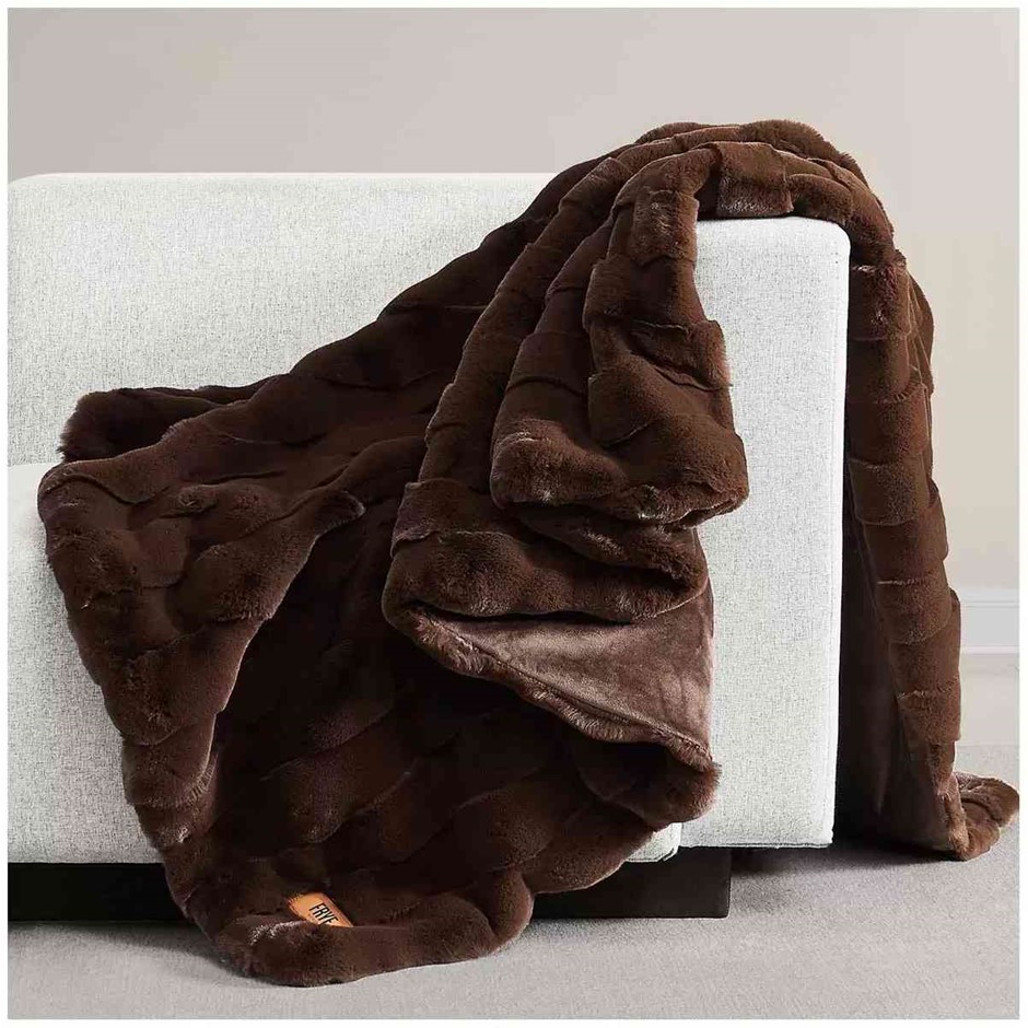 FRYE Luxe Faux Fur Throw 152 x 178cm Chocolate