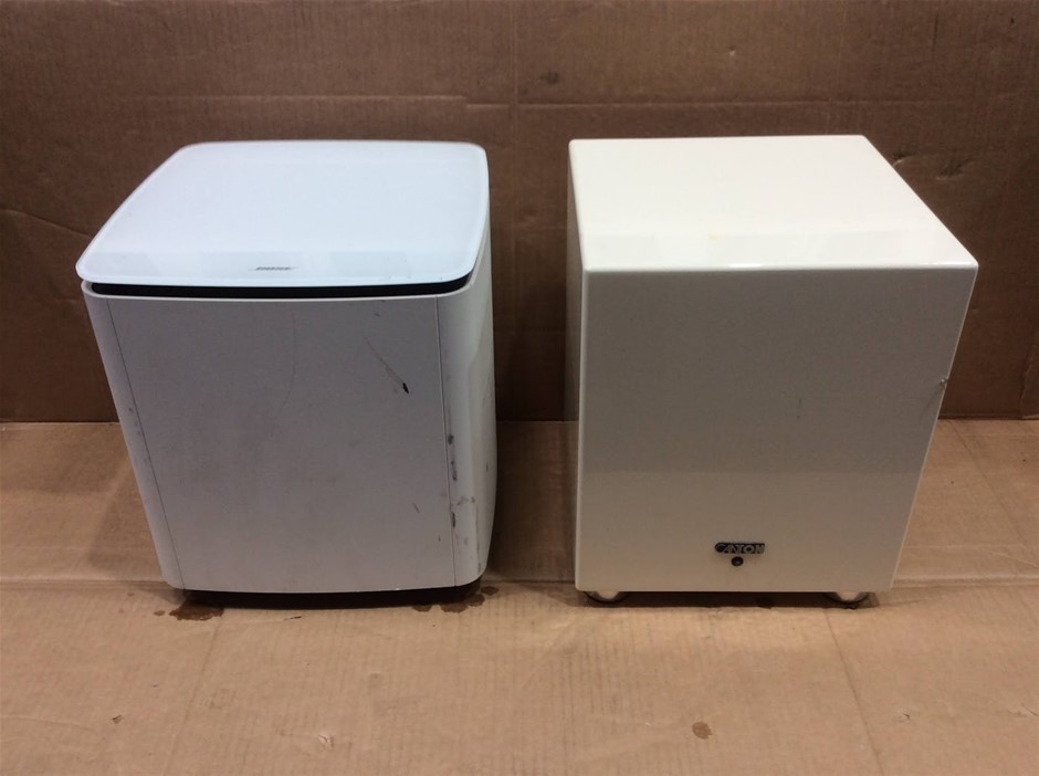 Assorted LCD Projectors & Audio Speaker -NSW