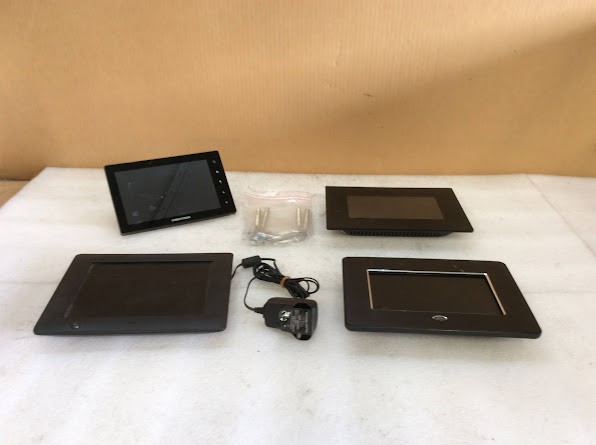 Mixed Brand Digital Photo Frame & Touchscreen Monitor (Lot of 4)