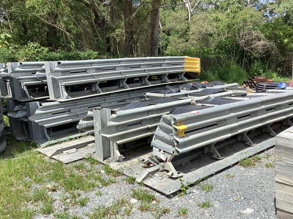 Metal Armco/Crash Cushion Barriers x9