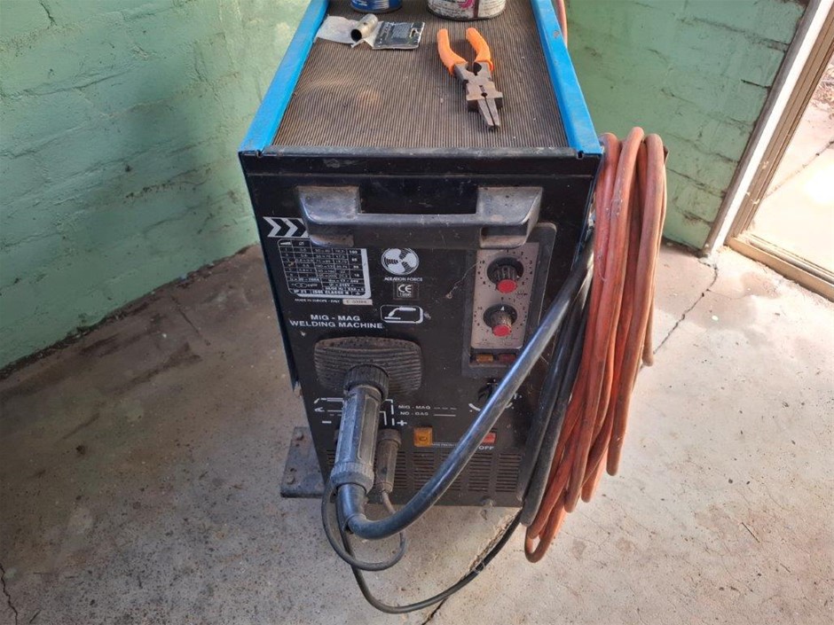 Unimig 200 Craft Welder