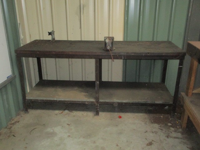 Steel Frame Timber Top Work Bench with Vice