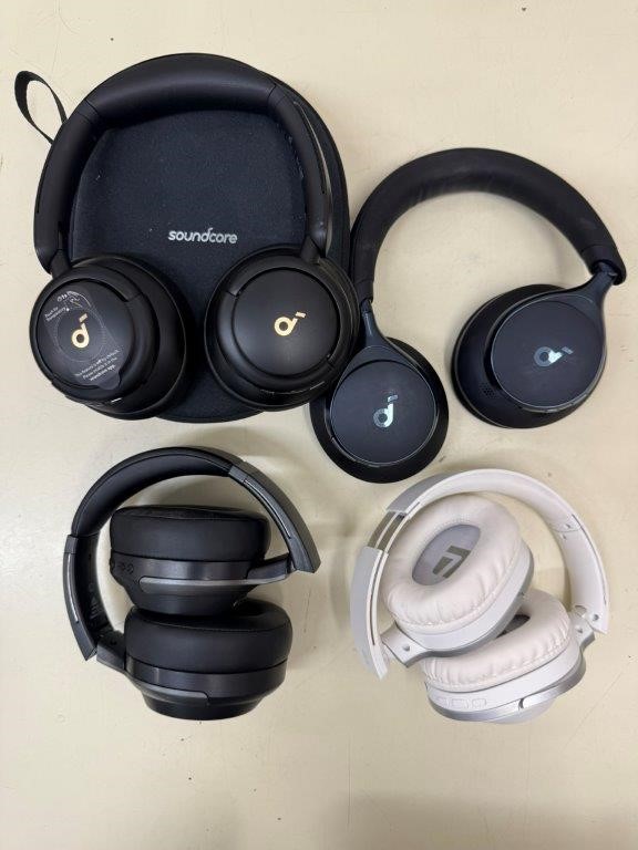 2 x Soundcore S30 & 2 x Liquid Ears Wireless Headphones