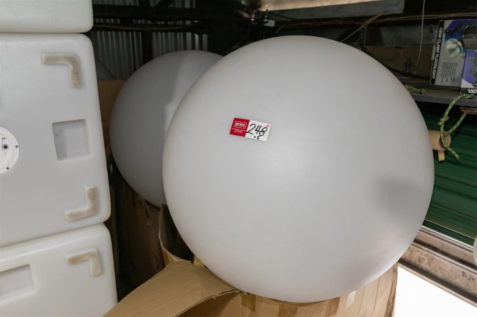 LED Glow Large Balls