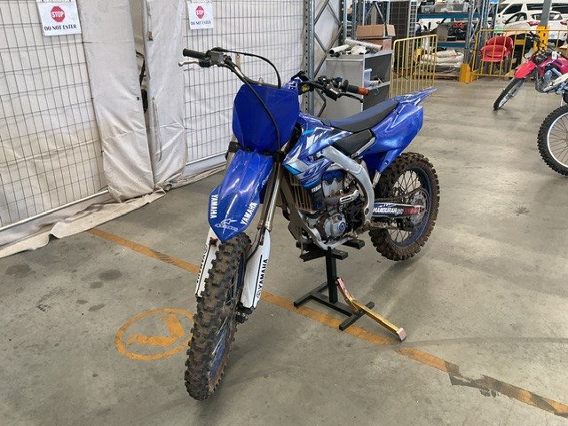 <p>Yamaha YZ250f Off Road Motorcycle</p>