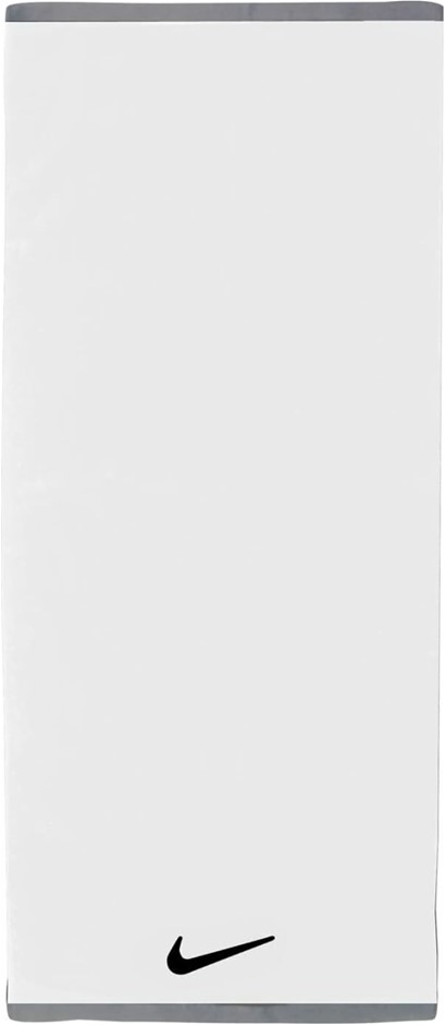 NIKE Unisex Adult Fundamental Towel, Sport Towel, 60 x 120 cm, White/Black.