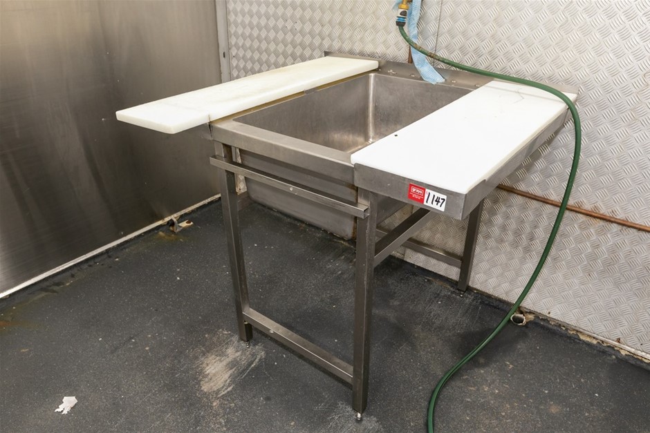 Wet Preperation Seafood Cleaning Preperation Bench