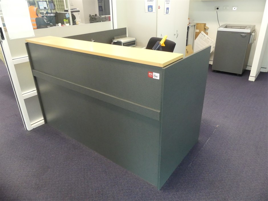 Reception Desk (L Shape)