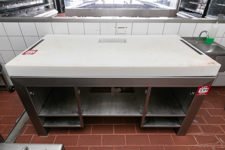 Preperation Bench With Chopping Board(Commercial)