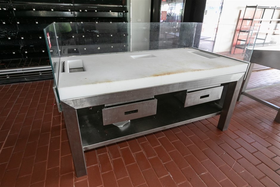 Preperation Bench With Chopping Board(Commercial)