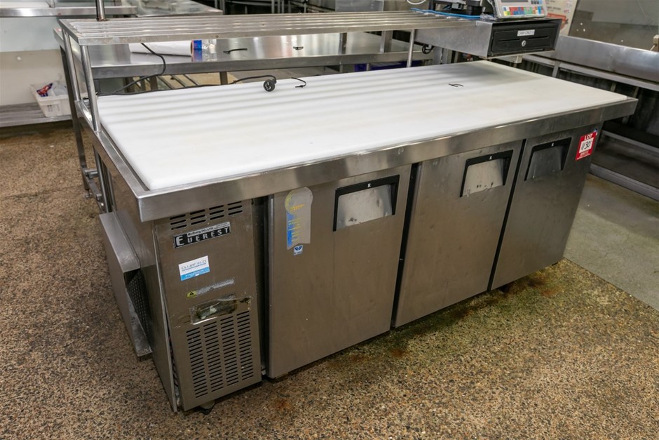 Everest B180C-3RRRS-E 3 Door Under Bench Refrigerator (Commercial)