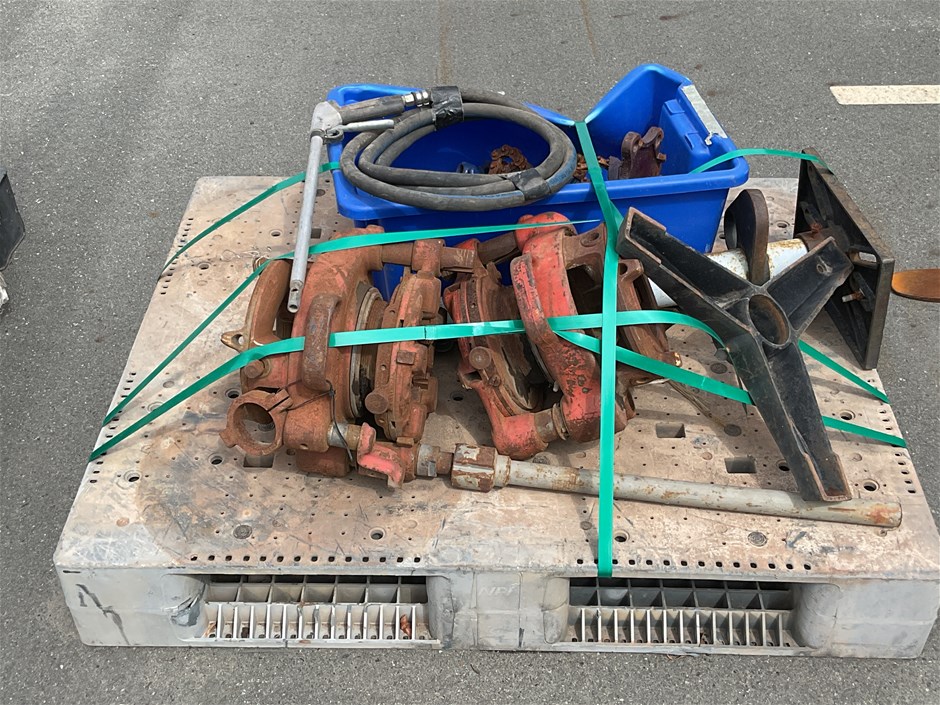 <p>Qty Assorted Items x 1 pallet</p>