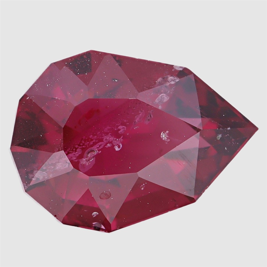 3.81 Carats Pinkish Red Garnet