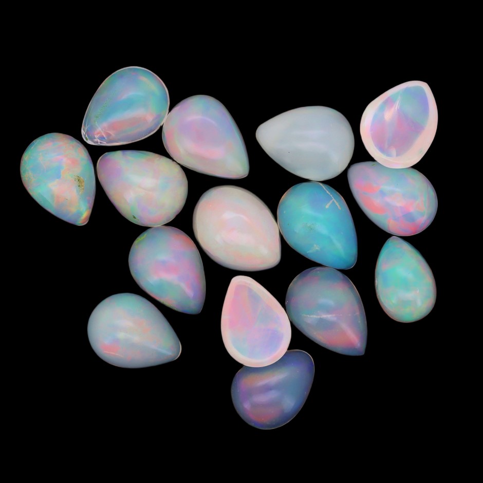 6.30 Carats White Color-Play Opal