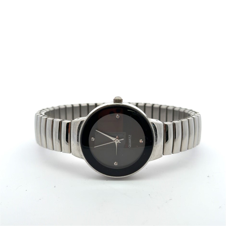 Ladies Quartz Watch