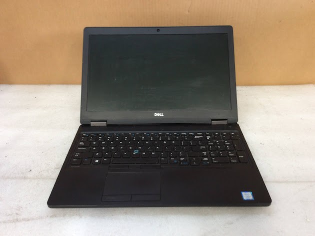 DELL Latitude 5580 Laptop i7-7600U 8GBRAM/256GB Black