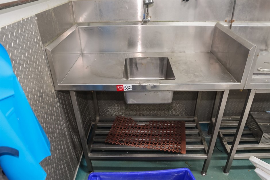 Oyster Cleaning Bench (Commercial)