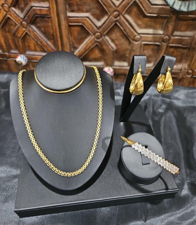 3pcs x 18KGF/Italy Stamped Yellow Gold Filled Bangle & Earring