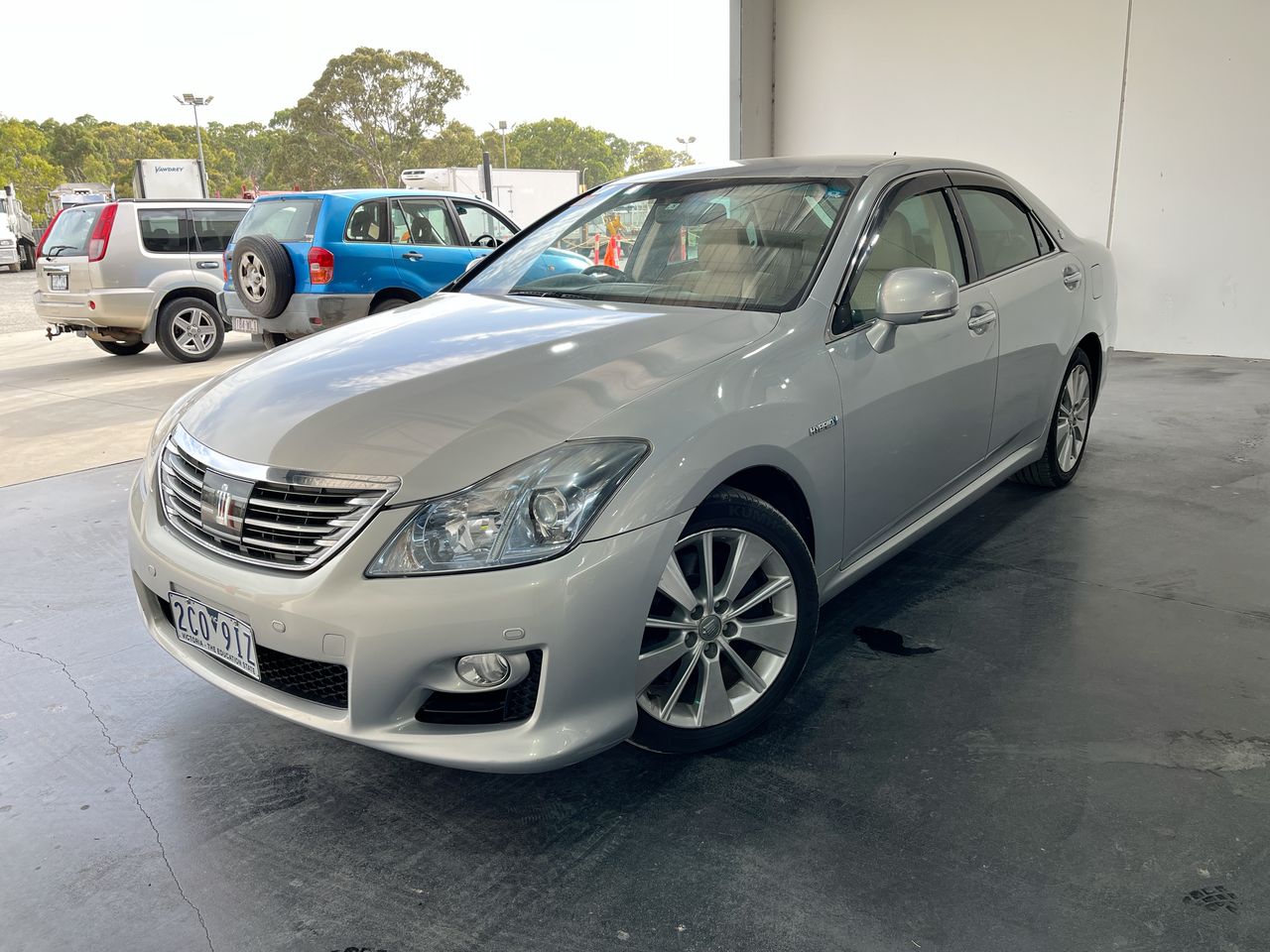 2009 Toyota Crown CVT Automatic Sedan