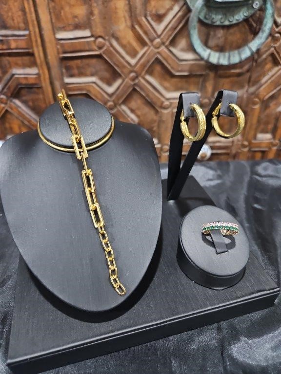 3pcs x 18KGold Filled/Italy Stamped Yellow Bracelet & Ring & Earring-Sales