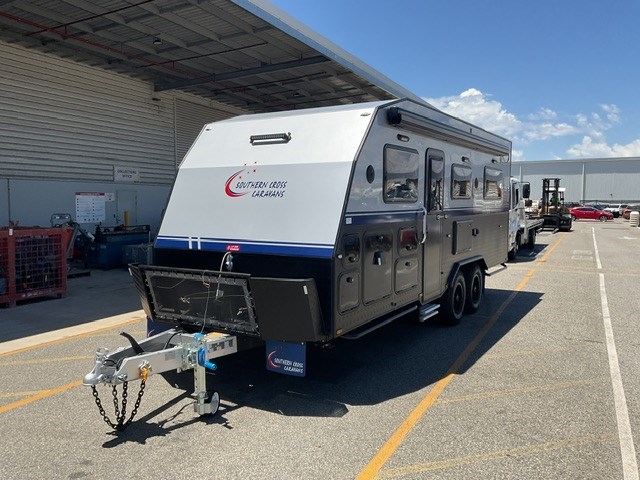 2025 Southern Cross Expedition Toy Hauler  Caravan