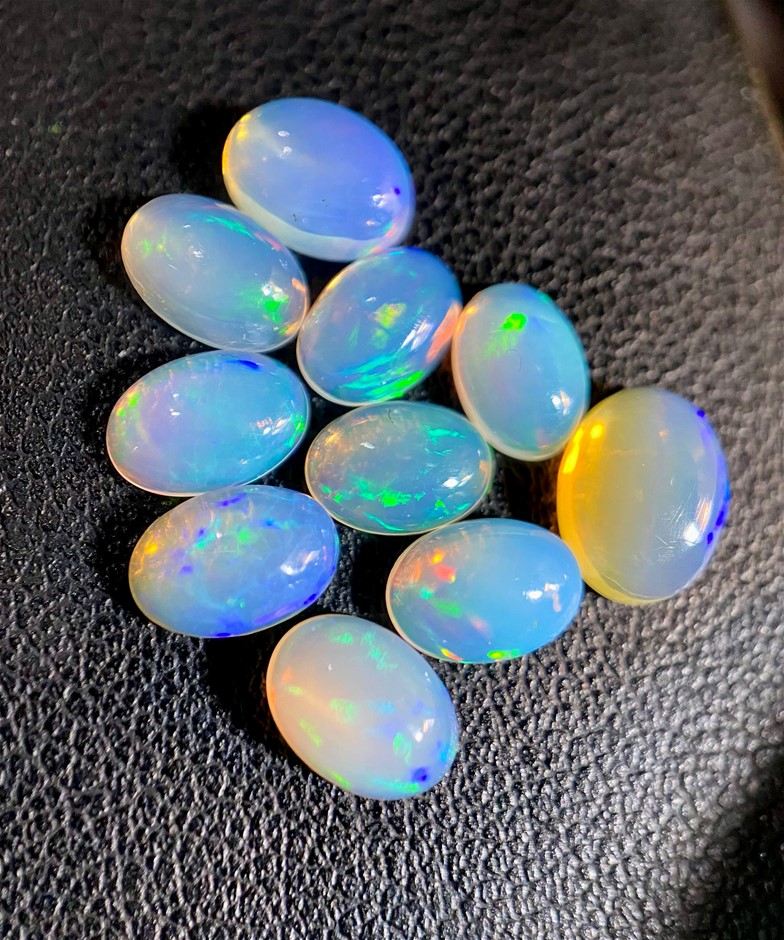 5.45 CT Lovely Wello Fiery Opal
