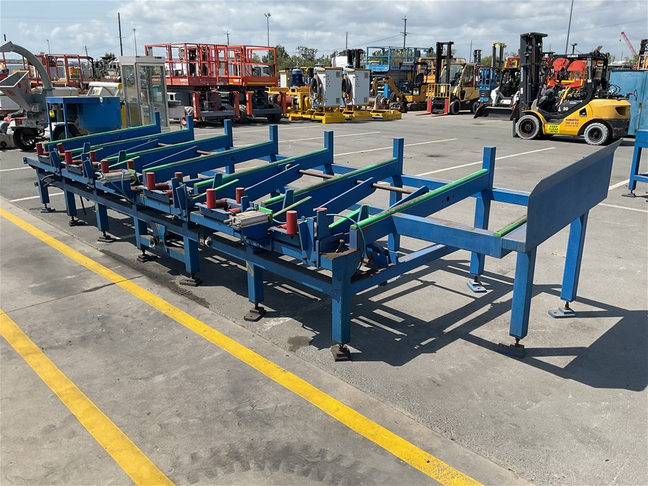 Steel Bar Roller Table