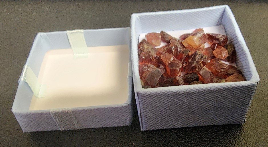 Red Natural Raw Earth Mined Garnets from Pacific Islands 50 Carat