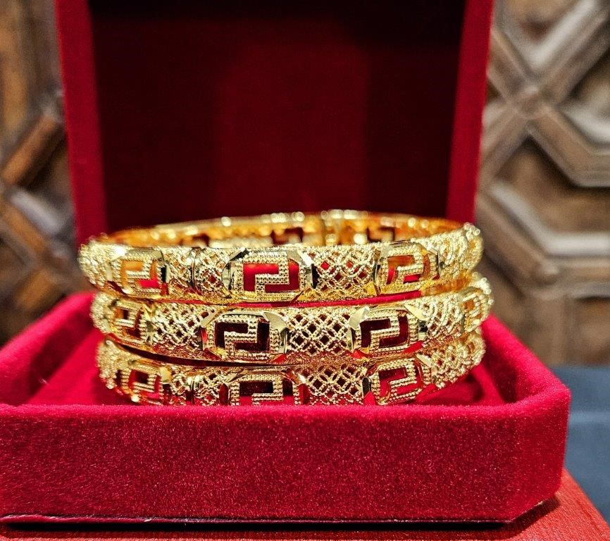 6pcs x 22KGoldFilled/ITALY Triple Yellow Gold Plated Bangles with Stamps