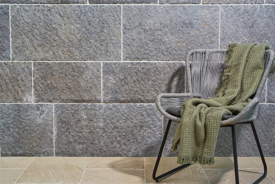 Crate - Blue Limestone Wall Cladding 300+400mm Heights/Free Length - 13.2m²