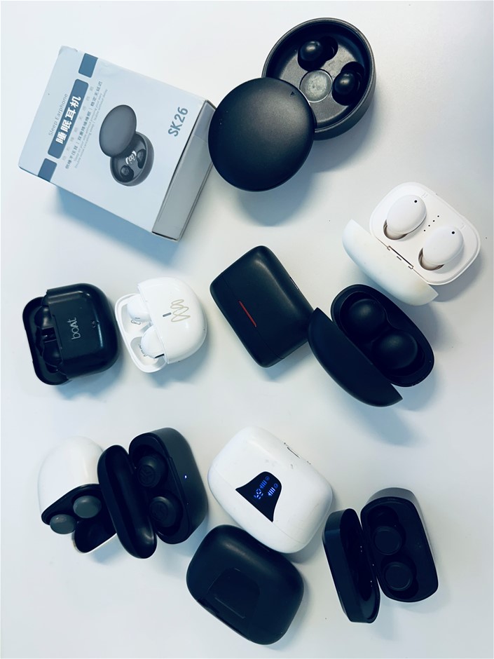 12 x Asstd. BRANDS Earbud Sets w/Charging Cases