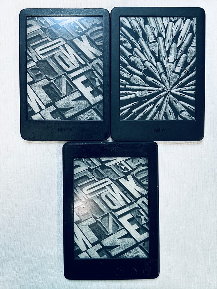3 x Assorted KINDLE Readers Incl: 11th, 10th & 7th Gen