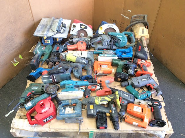 Bosch/Ryobi/Ozito Mixed Brand and Model Electric Drill/Power Tools