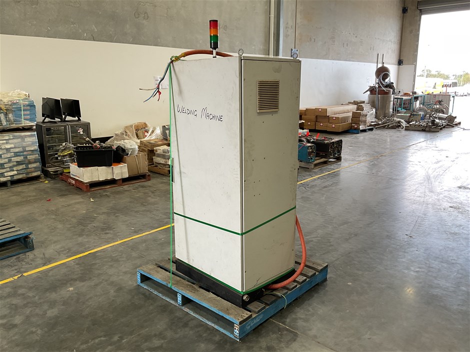 <p>Welding Machine Control Box</p>