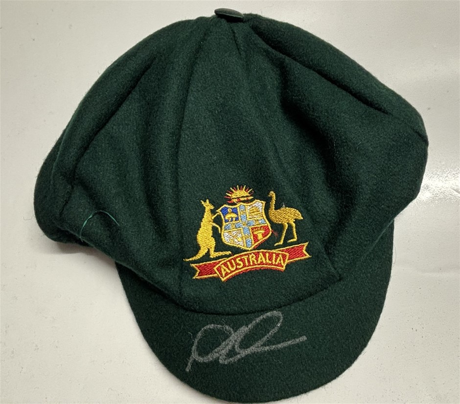 NATHAN 'GOAT' LYON SIGNED TEST CAP