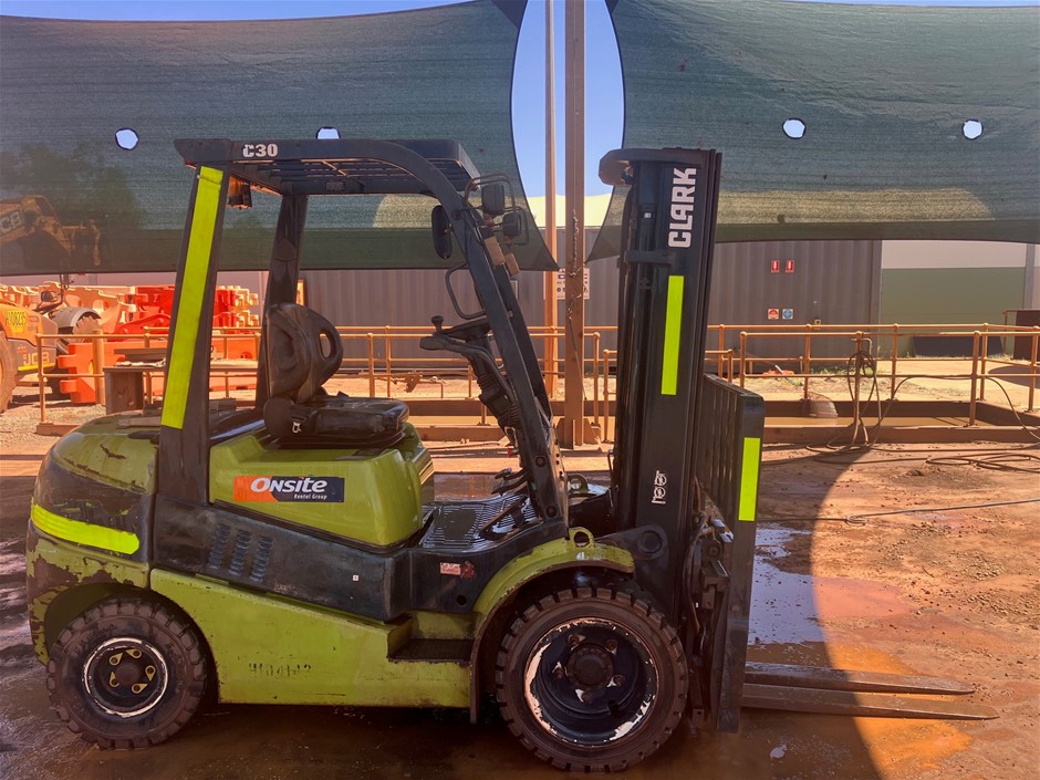 2016 CLARK C30D Forklift - 2.5t - 3.0m - Diesel - Newman
