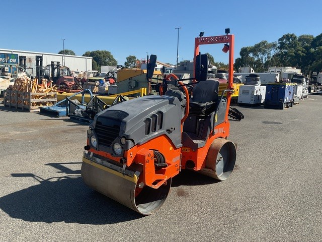 Hamm HD 10C VV Smooth Drum Roller