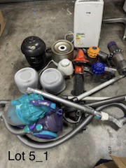 Assorted electrical goods including vacuum cleaner and air purifier