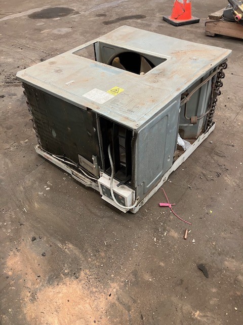 10x Assorted Air Conditioners - Moranbah