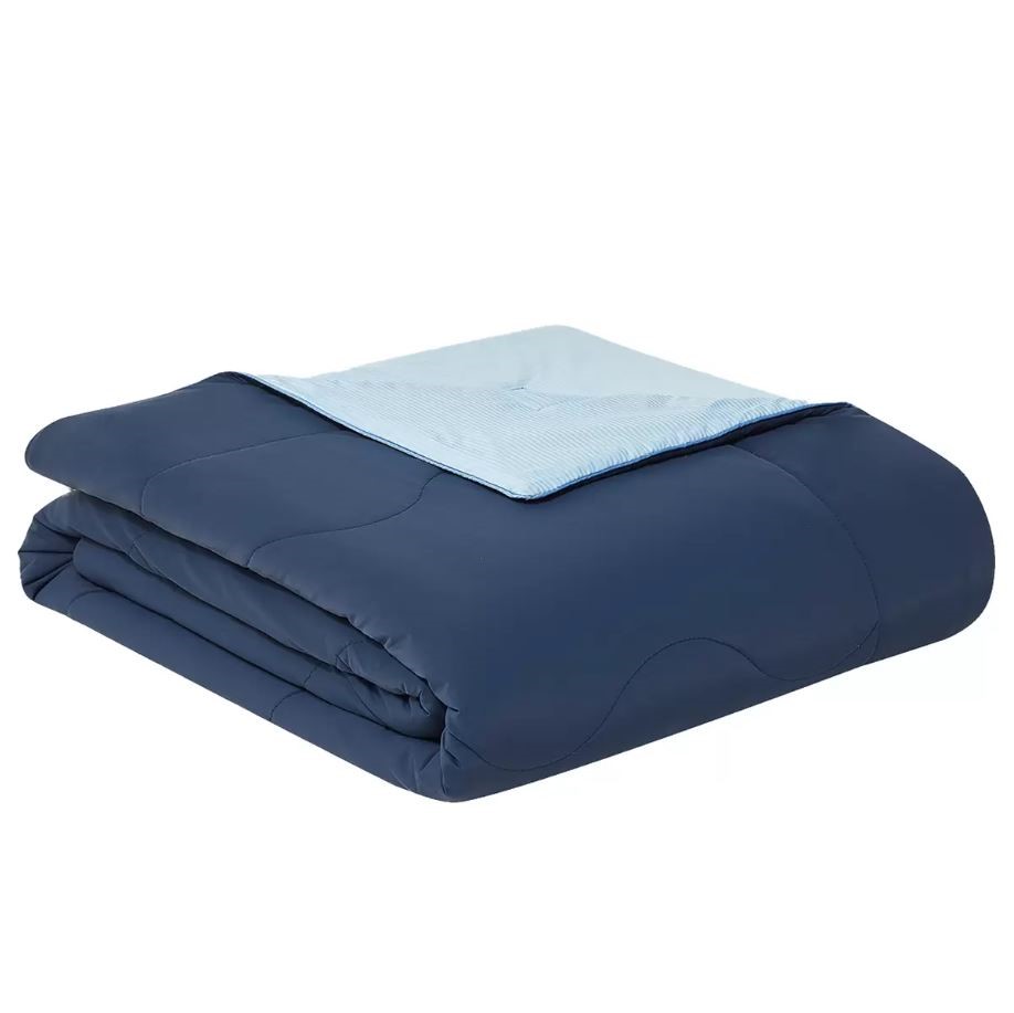 HOTEL GRAND EternaCool Down Alternative Cooling Comforter Blanket, King, Dr