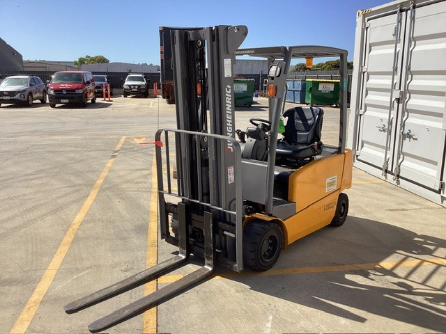 Jungheinrich EFG320N-GE115-480DZ Counterbalance Forklift