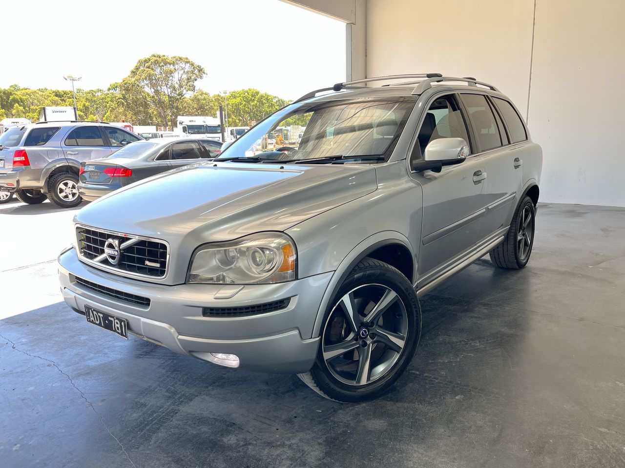 2014 Volvo XC90 D5 R-Design Turbo Diesel Automatic 7 Seats Wagon