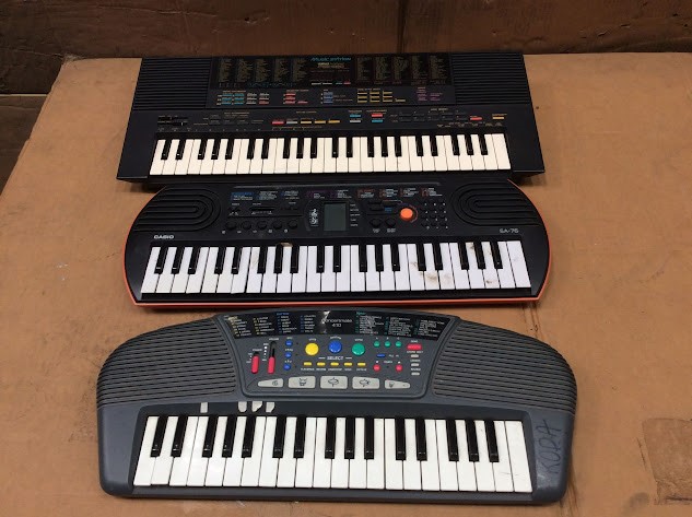 Yamaha PSS-580 & Optimus Concertmate Electronic Keyboard (Lot of 3)