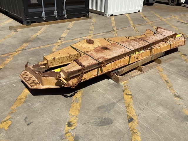 <p>Tail Gate For Industrial Tipper</p>