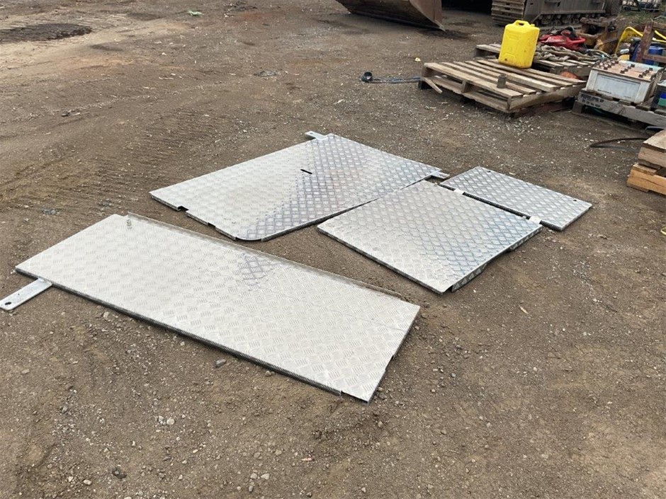 Vandal Guards Komatsu PC700 Aluminium Checked Plate